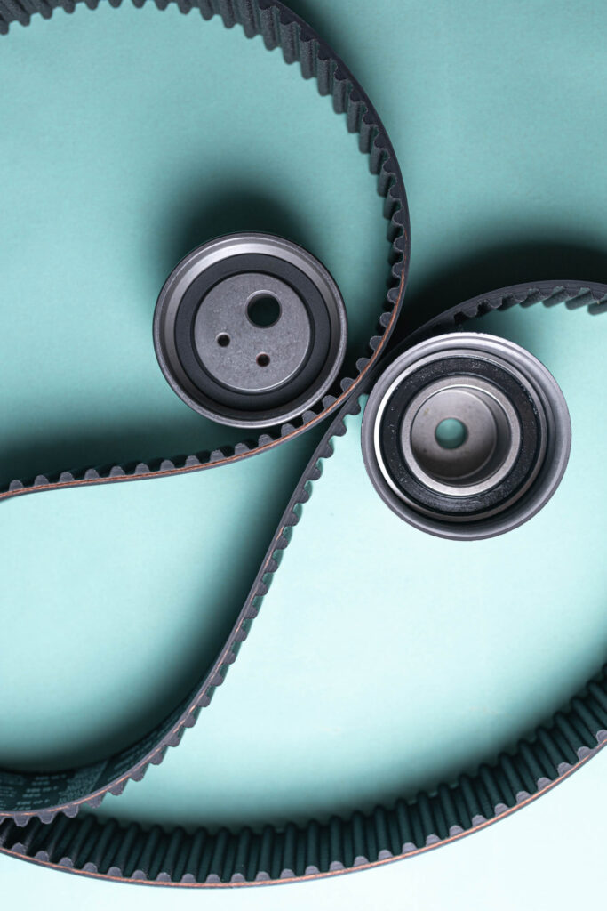 pasek rozrządu i rolki napinające